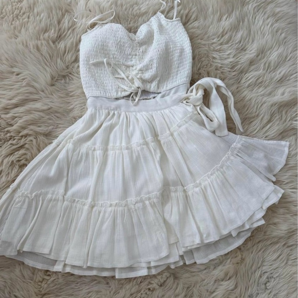 White dress from Honey size L wrap style so it adjustable in waistbust